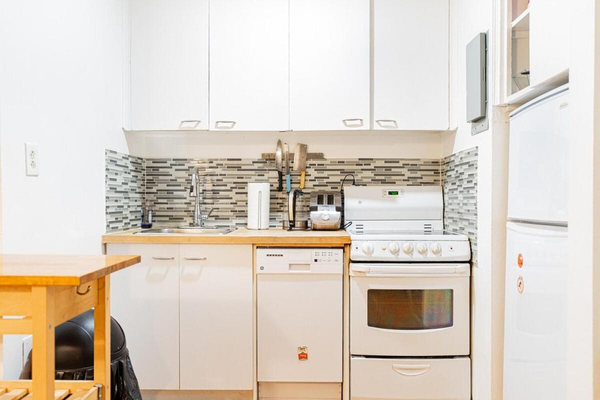 Charmant 1 Bd A Mcgill Parking Gratuit Montreal Exterior photo